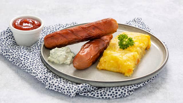 Grillpølser med gratinert rotstappe