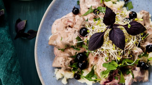 Biff Stroganoff med sellerirot- og potetmos