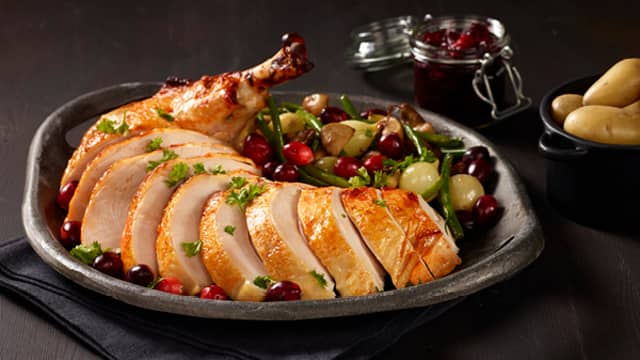 Marinert kalkunbryst med tranebærchutney