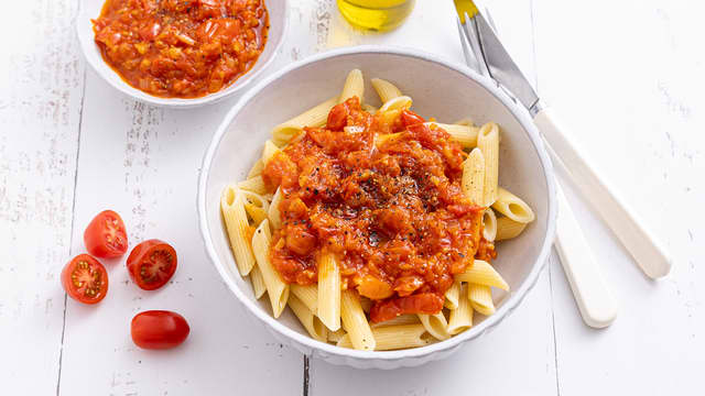 Pastasaus med søte tomater