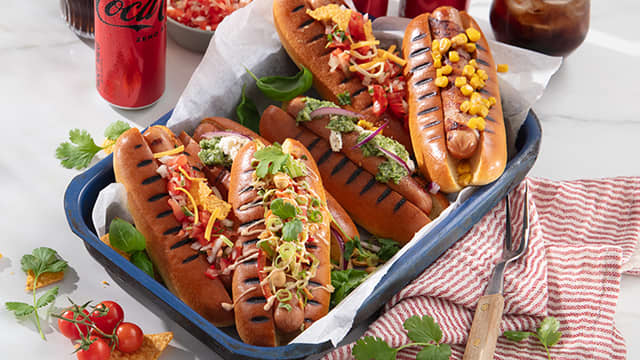 Loaded hot dogs med meksikansk topping