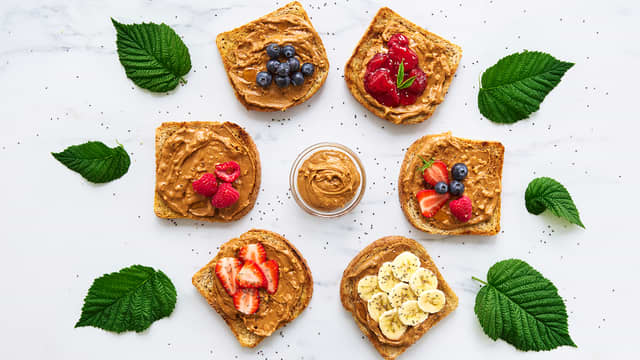 Mills Peanut Butter Sandwich