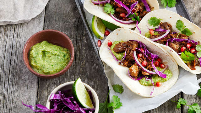 Carnitas med langtidskokte nakkekoteletter