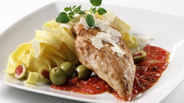 Middelhavskylling med pasta