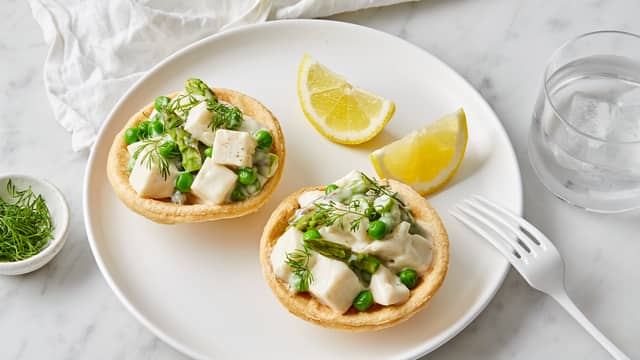 Terteskjell med fiskepudding og asparges