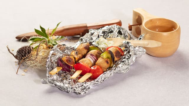 Kjøttboller på spyd med tzatziki