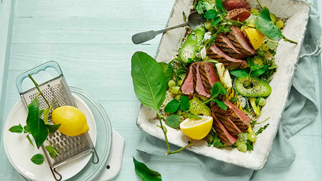 Grillet fårelår med frisk sitron og avokadosalat