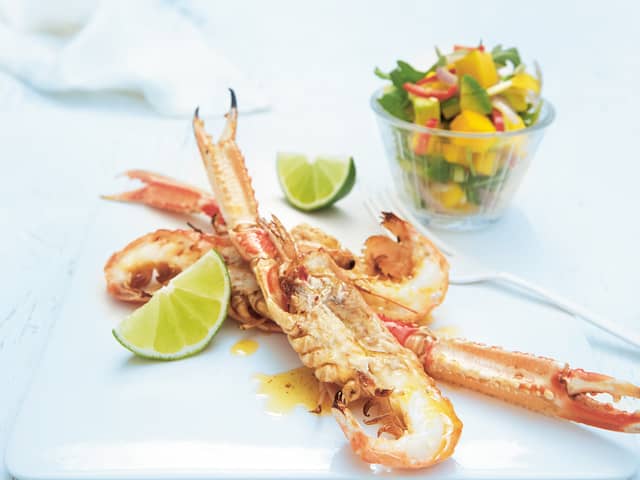 Grillet sjøkreps med mangosalat