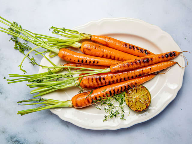 Grillede gulrøtter