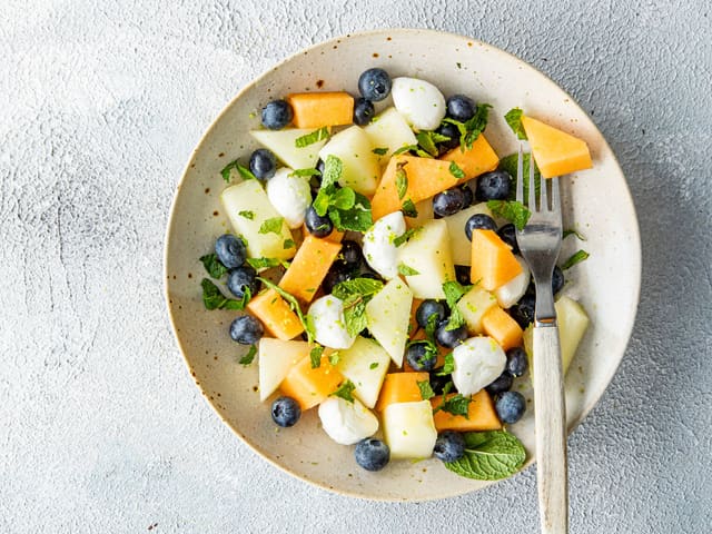 Enkel melonsalat med mozzarella