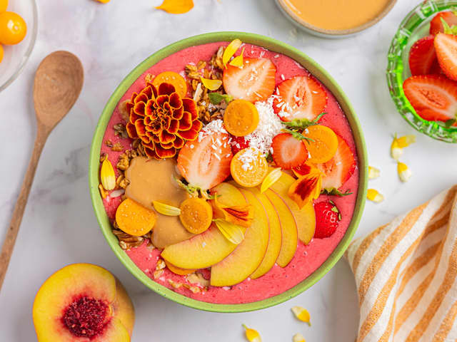 Enkel smoothie bowl med jordbær