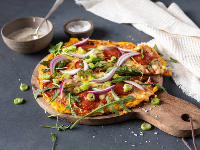 Søtpotetpizza med pepperoni