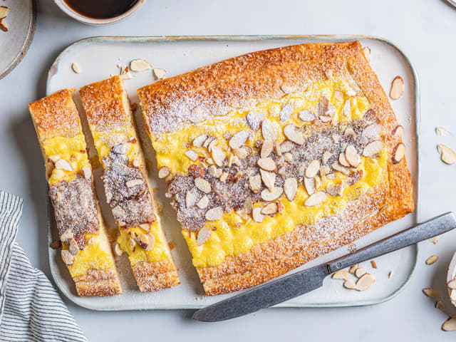 Wienerstang med mandelfyll