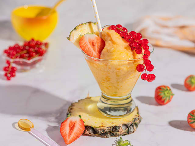 Mocktail med pasjonsfrukt