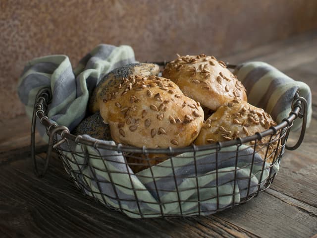 Lyse, eltefrie rundstykker