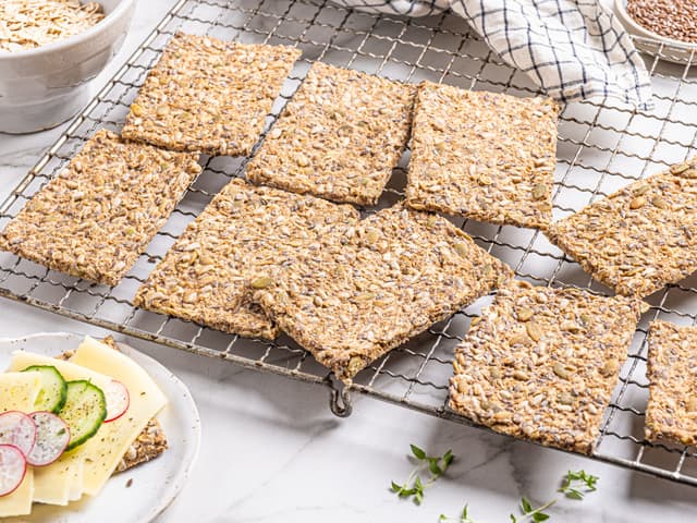 Hjemmelagde knekkebrød