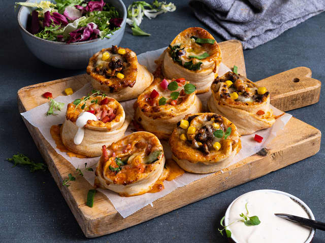 Raske pizzasnurrer med spennende fyll