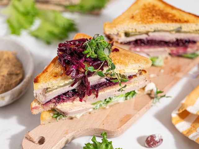 Kalkunsandwich med rødkål