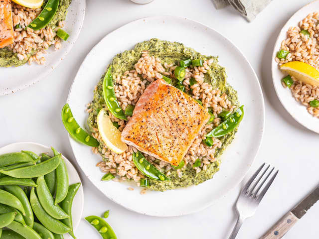 Ovnsbakt laks med grønnkålkrem