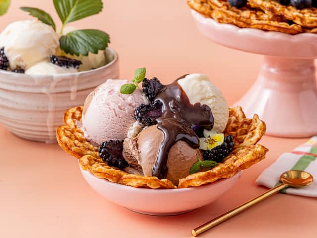 Vafler med iskrem