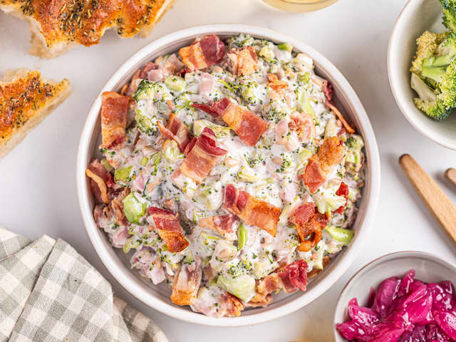 Brokkolisalat med bacon