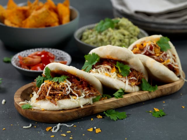 Steamed taco buns