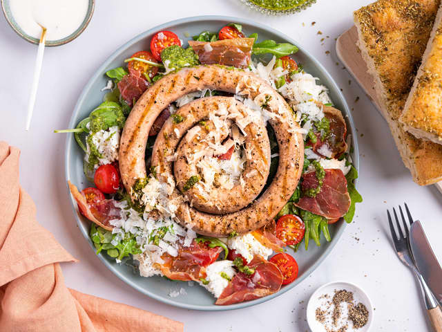 Salsicciapølse med spekeskinke og mozzarella