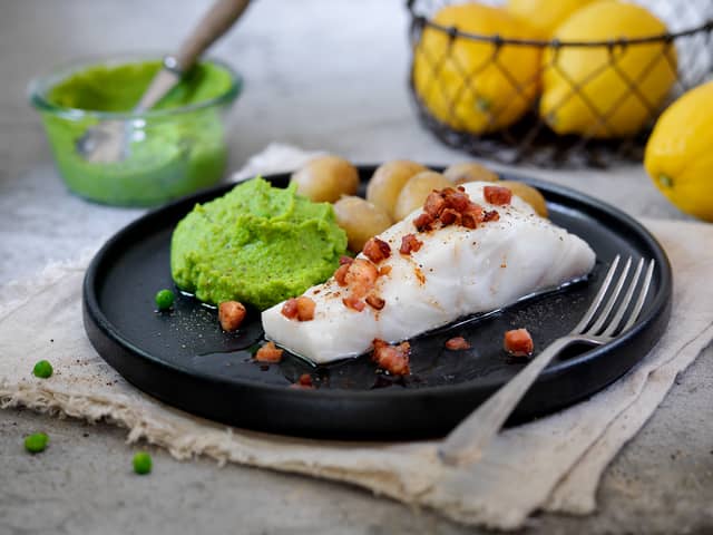 Lettsaltet torsk med ertepuré