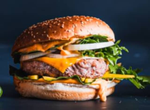 Kalkunburger med mango og chilimajo