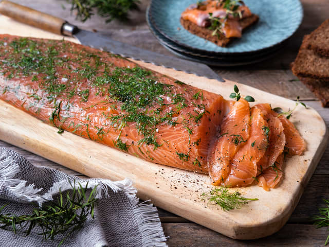 Hjemmelaget gravlaks