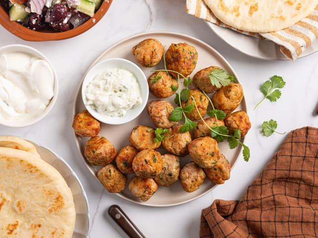 Saftige kyllingkjøttboller