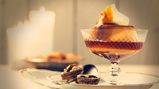 Hjemmelaget karamellpudding Hjemmelaget karamellpudding
