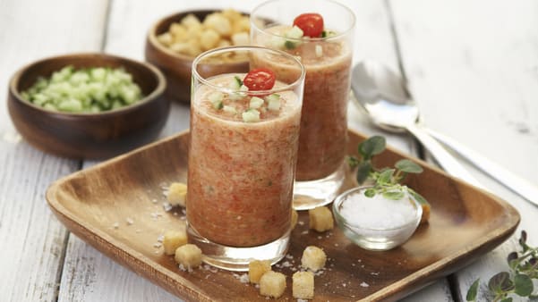 Gazpacho- spansk grønnsakssuppe Gazpacho- spansk grønnsakssuppe
