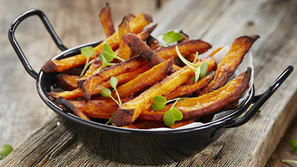 Hjemmelaget søtpotetchips Hjemmelaget søtpotetchips