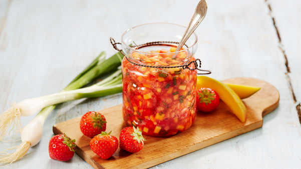 Jordbærsalsa til grillmat Jordbærsalsa til grillmat