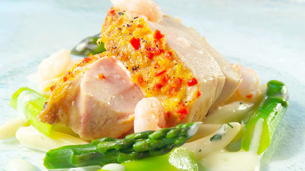 Kyllingfilet med reker og asparges Kyllingfilet med reker og asparges