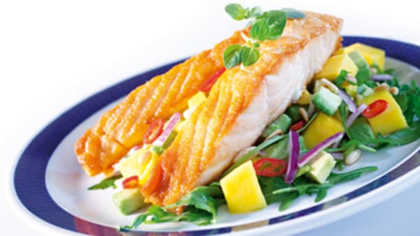 Laks på mango og avokadosalat Laks på mango og avokadosalat