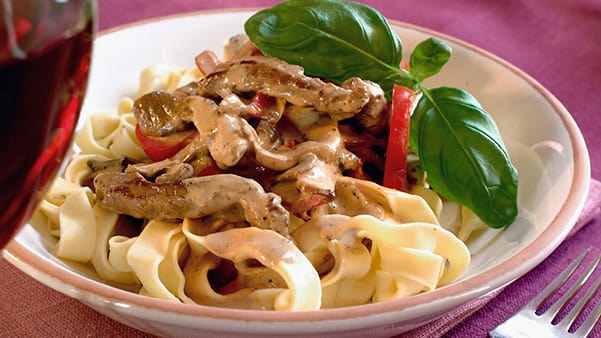 Biff og båndspagetti Biff og båndspagetti
