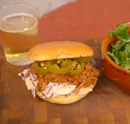 VegMe: pulled bbq vegetarburger