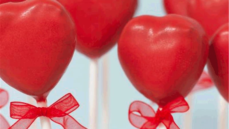 Cake pops: Bryllupshjerter