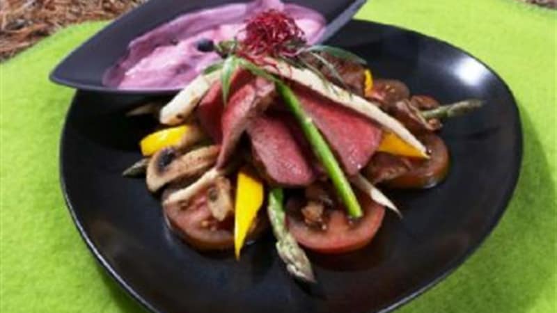Reinsdyrfilet med blåbærkrem