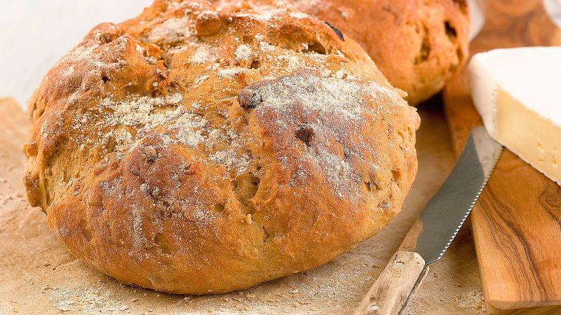 Saftig frukt og nøttebrød