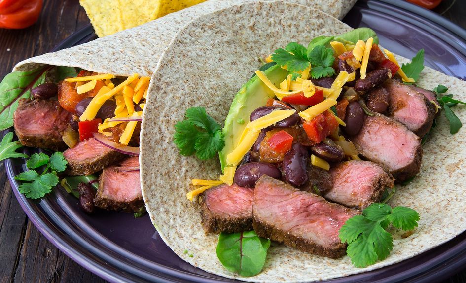 Bifftaco med grov tortilla og chilibønner Bifftaco med grov tortilla og chilibønner