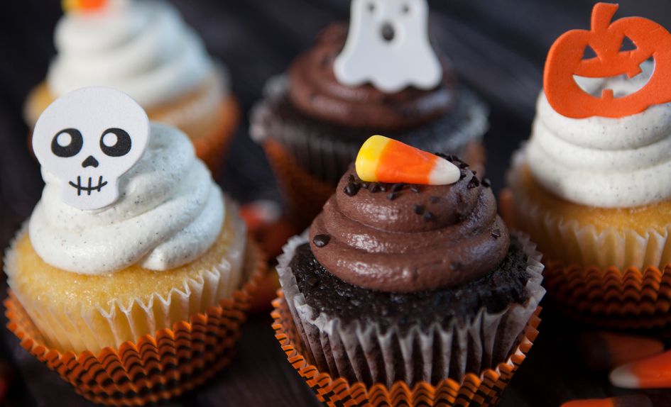 Halloween cupcakes med ostekrem Halloween cupcakes med ostekrem