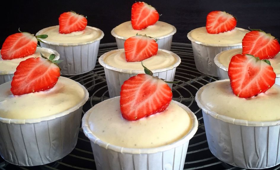Muffins med ostekrem Muffins med ostekrem