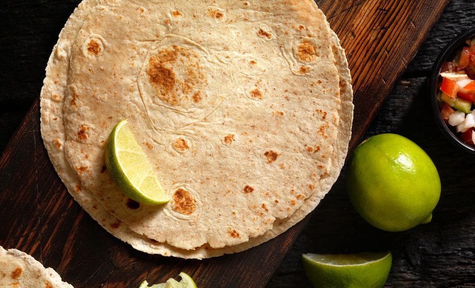 Hjemmelaget hvetetortilla Hjemmelaget hvetetortilla
