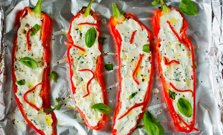 Grillet smakspaprika med fetaost Grillet smakspaprika med fetaost