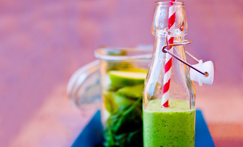 Grønn smoothie med spinat og eple Grønn smoothie med spinat og eple