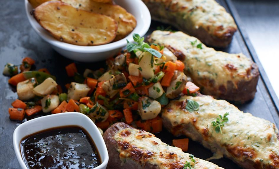 Gruyère- og pepperrotgratinert ytrefilet Gruyère- og pepperrotgratinert ytrefilet