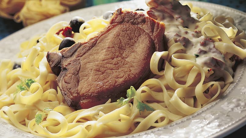 Koteletter med pasta Joker
